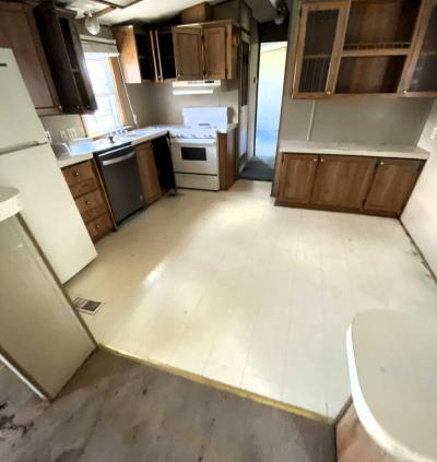 Photo 4 of 8 of home located at 1838 Fenn St. #466 Milford, MI 48381