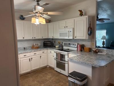 Photo 2 of 8 of home located at 2425 Harden Blvd #215 Lakeland, FL 33803