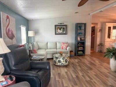 Photo 3 of 8 of home located at 2425 Harden Blvd #215 Lakeland, FL 33803