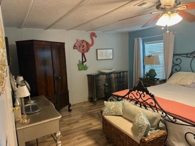 Photo 4 of 8 of home located at 2425 Harden Blvd #215 Lakeland, FL 33803