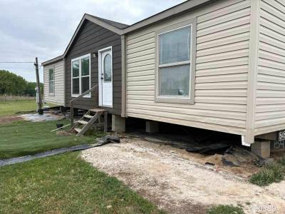 Mobile Home at 3844 Vz County Road 2112 Wills Point, TX 75169