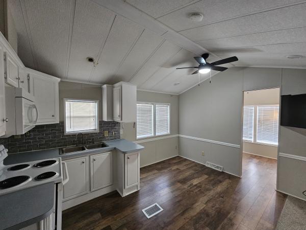 1992 Chariot Mobile Home