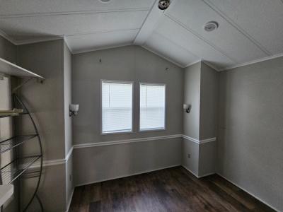 Photo 5 of 9 of home located at 7125 Fruitville Rd., Site 0823 Sarasota, FL 34240