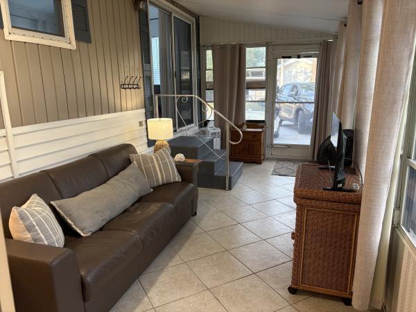 1990 Chariot Mobile Home