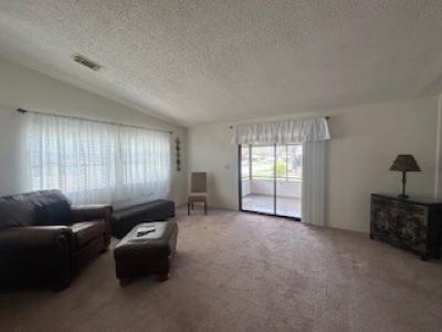 Photo 3 of 12 of home located at 1313 Calle Bonita Dr. Port Orange, FL 32129