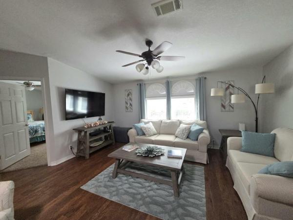 2005 Palmb Manufactured Home