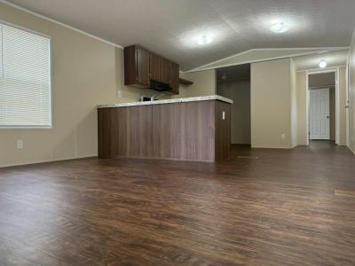 Photo 3 of 10 of home located at 7400 Glen Leaf Dr., #161 Shreveport, LA 71129