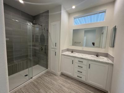 Photo 3 of 20 of home located at 3301 S Goldfield Road Lot 5114 Apache Junction, AZ 85119
