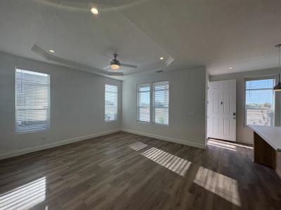 Photo 5 of 15 of home located at 3301 S Goldfield Road Lot 5113 Apache Junction, AZ 85119