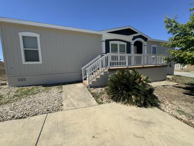 Mobile Home at 7460 Kitty Hawk Road Site 363 Converse, TX 78109