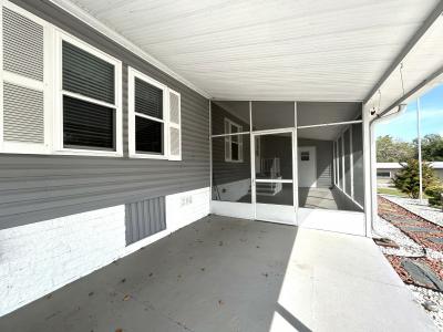 Photo 3 of 15 of home located at 1114 Altamonte Circle Apopka, FL 32703