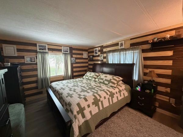 1981 Broo HS Mobile Home