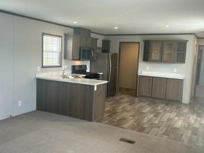 Photo 2 of 8 of home located at 3430 N. Peoria Drive Lot 3 Springfield, IL 62702