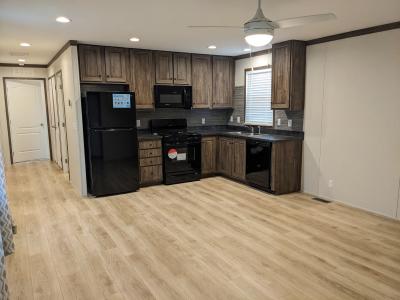 Photo 2 of 8 of home located at 300 Forrest Ave., Lot #52 Springfield, IL 62702