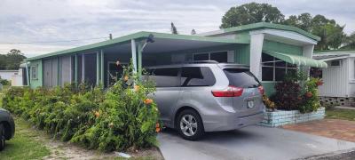 Photo 3 of 13 of home located at 5151 4th St. N Apt 3A Saint Petersburg, FL 33703