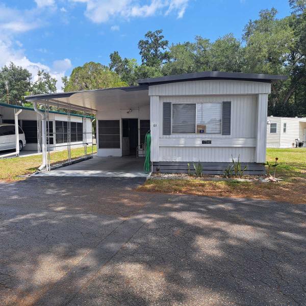 Photo 1 of 2 of home located at 37745 Bentley Dr Zephyrhills, FL 33542