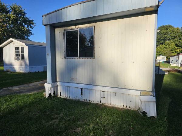  Mobile Home For Sale