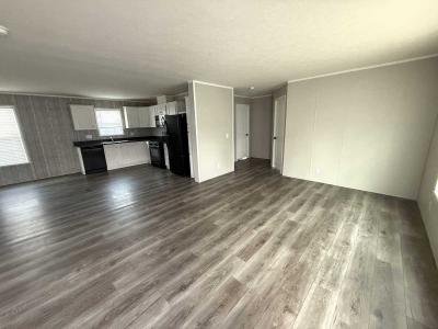 Photo 2 of 15 of home located at 1858 Collins Ct #23 Milford, MI 48381