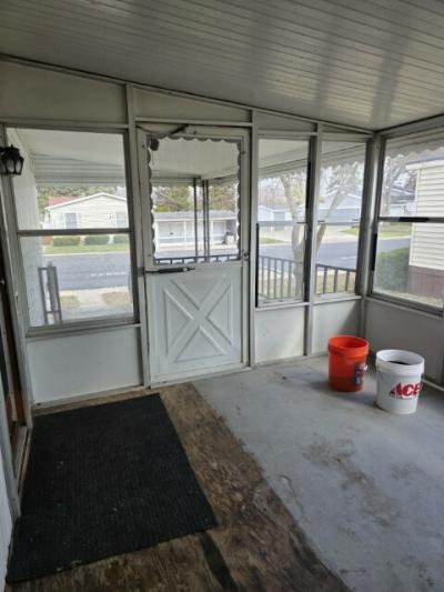 Photo 4 of 13 of home located at 25643 Lincoln St Novi, MI 48375