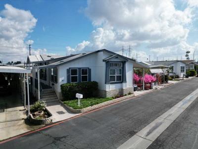 Photo 4 of 47 of home located at 19361 Brookhurst, #87 Huntington Beach, CA 92646