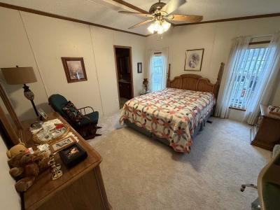 Photo 2 of 12 of home located at 2001 Lake Of The Pines Dr Indianapolis, IN 46234