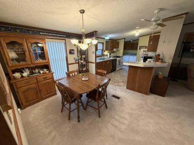 Photo 5 of 12 of home located at 2001 Lake Of The Pines Dr Indianapolis, IN 46234