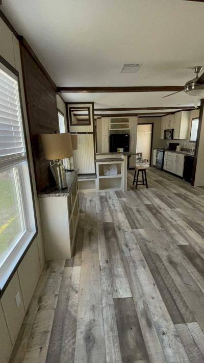 Photo 3 of 8 of home located at 344 Campbell Road Defuniak Springs, FL 32435