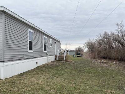 Photo 2 of 12 of home located at 199 Kingsway Dr North Mankato, MN 56003