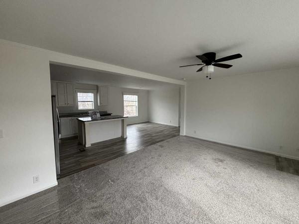 2021 Champion RA2864 243 Manufactured Home