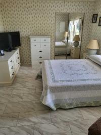 1984 Glenwood M.H. Mobile Home