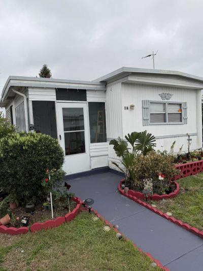 Mobile Home at 1-A Holiday Place Tavares, FL 32778
