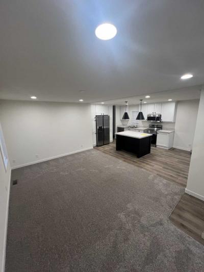 Photo 4 of 16 of home located at 3555 S. Pacific Hwy Medford, OR 97501