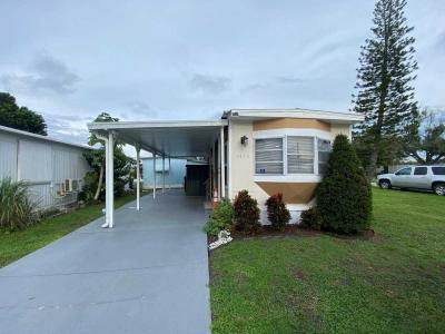 Mobile Home at 1013 Walnut Saint Cloud, FL 34769