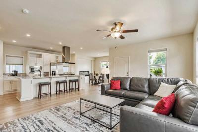 Photo 3 of 8 of home located at 195 Blossom Hill. Rd. #242 San Jose, CA 95123