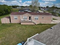 2001 Champion New Moon Manufactured Home