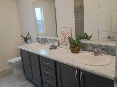 Photo 4 of 8 of home located at 8401 S Kolb Rd #141 Tucson, AZ 85756