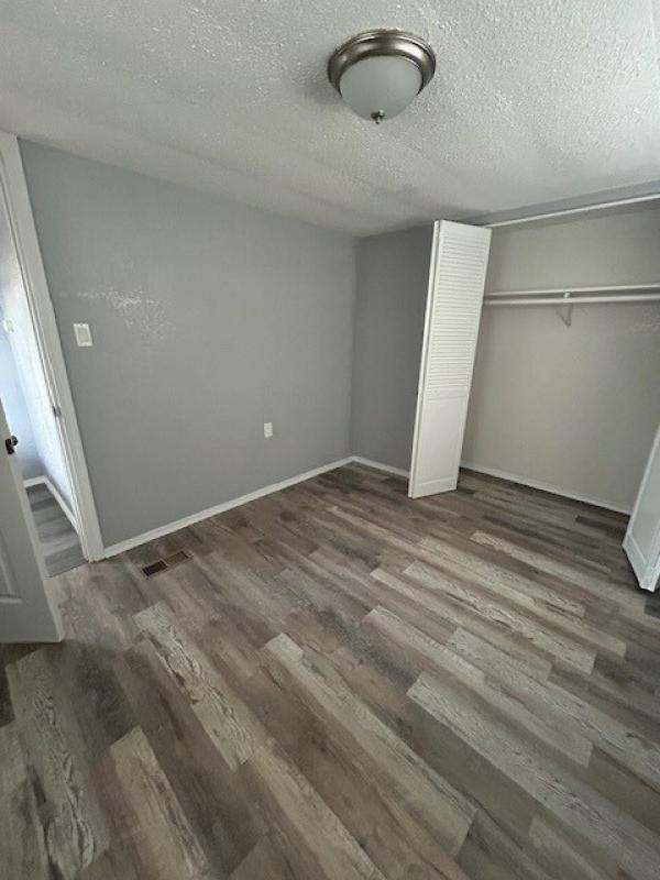 1973 Glenbrook Mobile Home