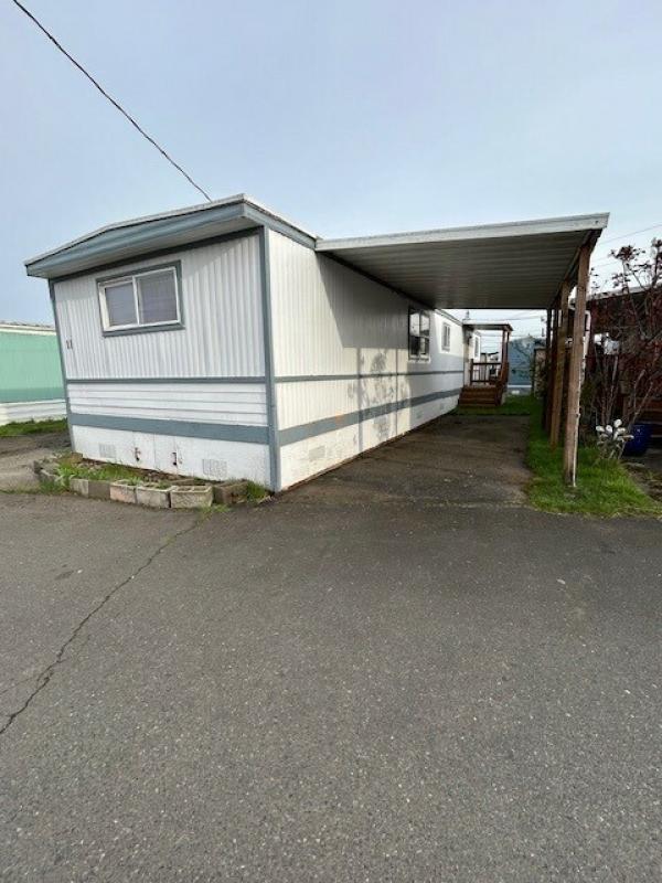 1973 Glenbrook Mobile Home