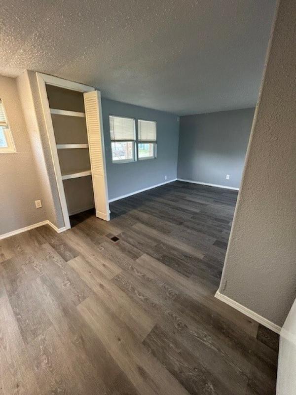 1973 Glenbrook Mobile Home