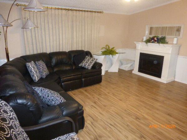 1987 Palm Harbor Manufactured Home