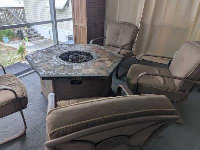 Photo 3 of 41 of home located at 34 N Brentwood Cir Avon Park, FL 33825