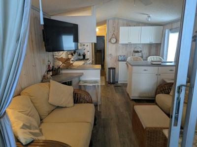 Photo 6 of 41 of home located at 34 N Brentwood Cir Avon Park, FL 33825