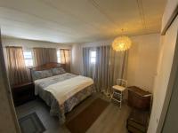 1975 Parkwood Doublewide Mobile Home