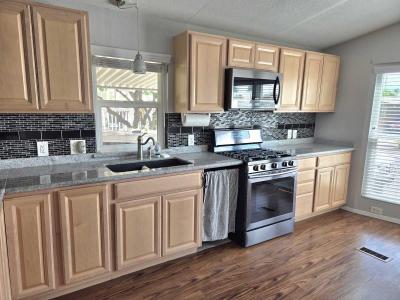 Photo 3 of 13 of home located at 18026 N. Cave Creek Rd #16 Phoenix, AZ 85032