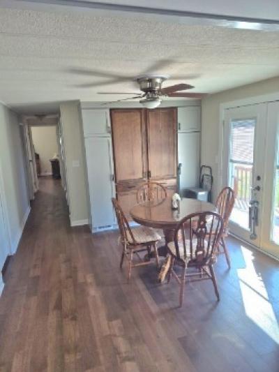 Photo 5 of 8 of home located at 21320 W. Spruce Drive Warrenton, MO 63383