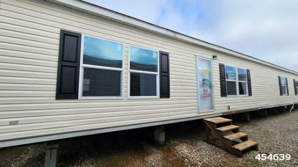 Photo 1 of 2 of home located at Regional Home Center 5048 Highway 15 N Ecru, MS 38841