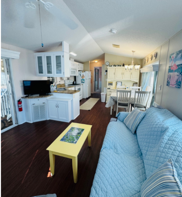 2004 Mobile Home
