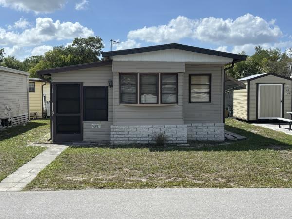 1984 Mobile Home