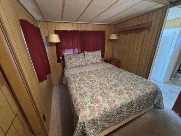 1984 Mobile Home
