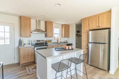 Photo 4 of 11 of home located at 286 Highland Dr Highland, MI 48357